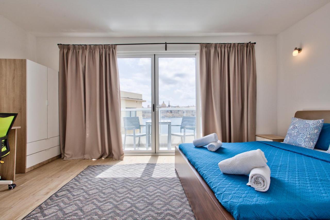 Apartmán Sliema Duplex Penthouse With Sea Views & Private Terrace By Shortletsmalta Exteriér fotografie