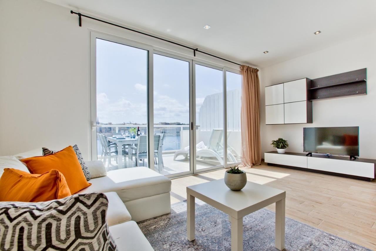 Apartmán Sliema Duplex Penthouse With Sea Views & Private Terrace By Shortletsmalta Exteriér fotografie
