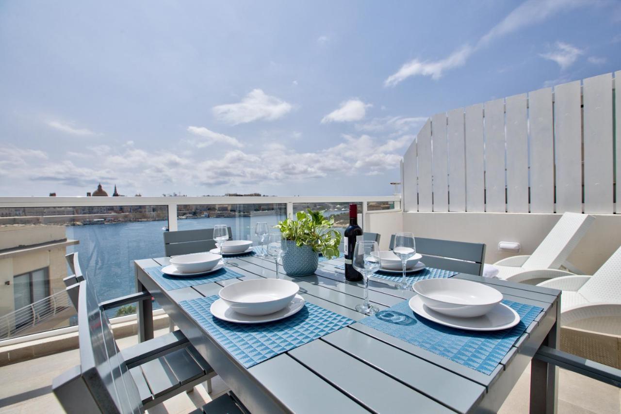 Apartmán Sliema Duplex Penthouse With Sea Views & Private Terrace By Shortletsmalta Exteriér fotografie