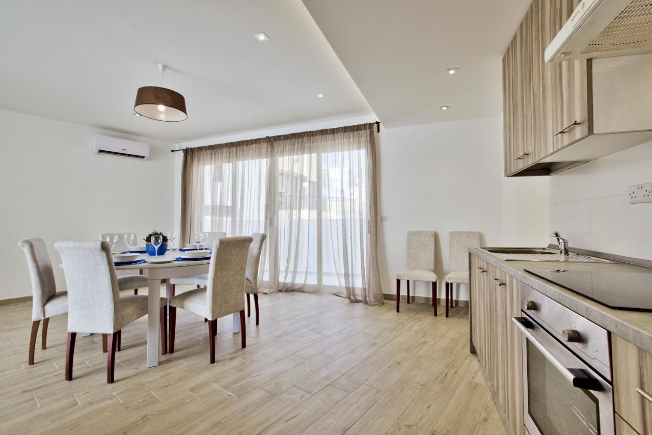 Apartmán Sliema Duplex Penthouse With Sea Views & Private Terrace By Shortletsmalta Exteriér fotografie