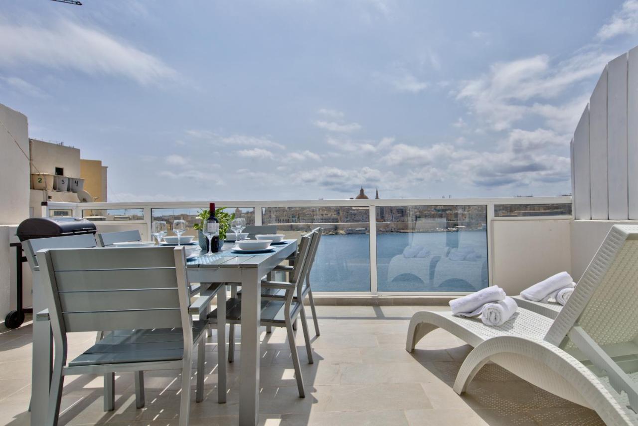 Apartmán Sliema Duplex Penthouse With Sea Views & Private Terrace By Shortletsmalta Exteriér fotografie